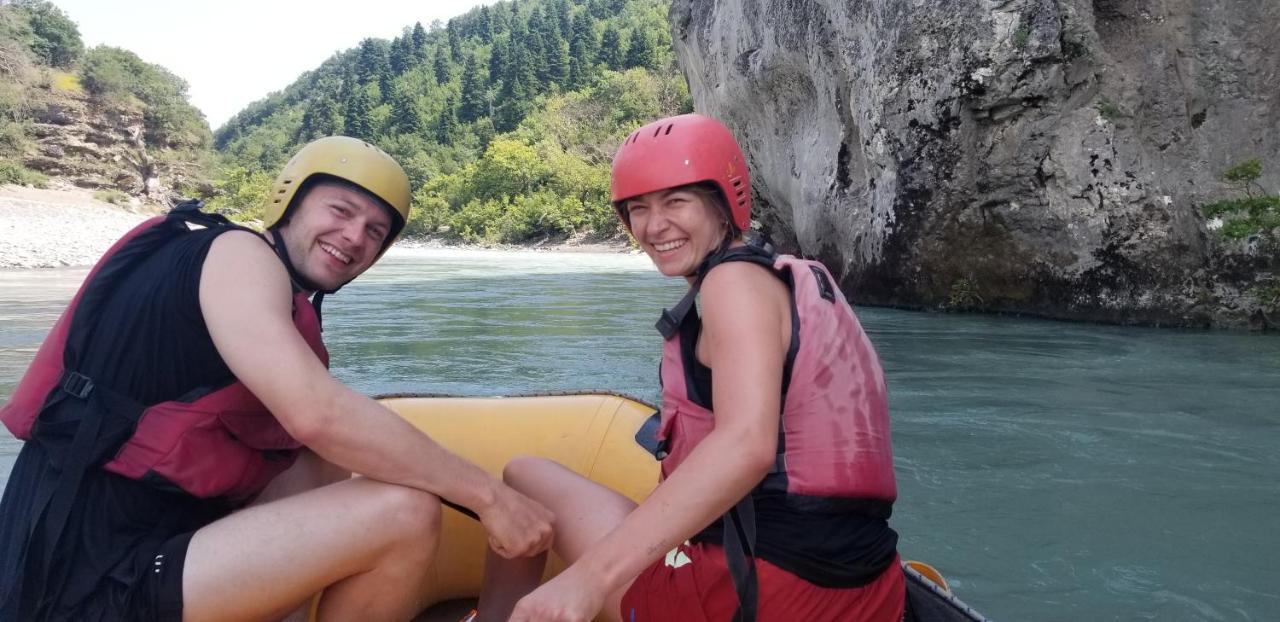 Keli Guest House& Rafting Adventures Përmet Exteriér fotografie
