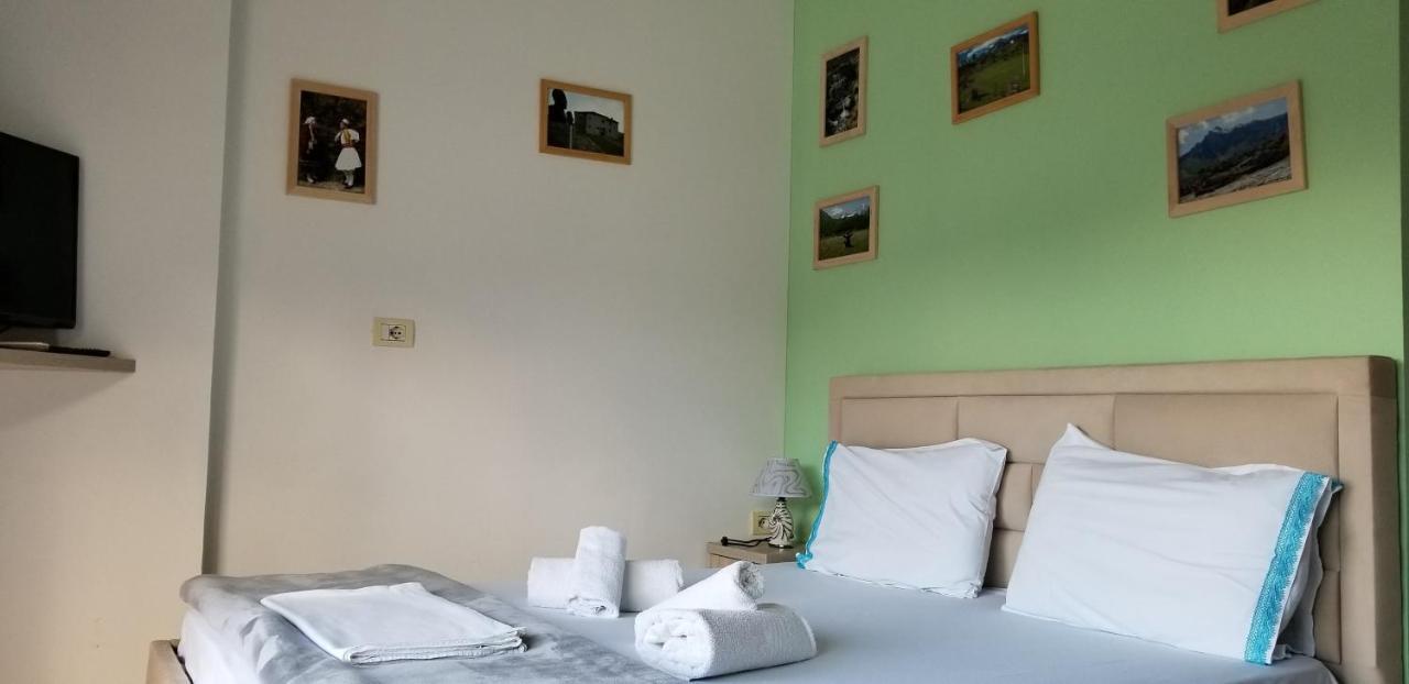 Keli Guest House& Rafting Adventures Përmet Exteriér fotografie